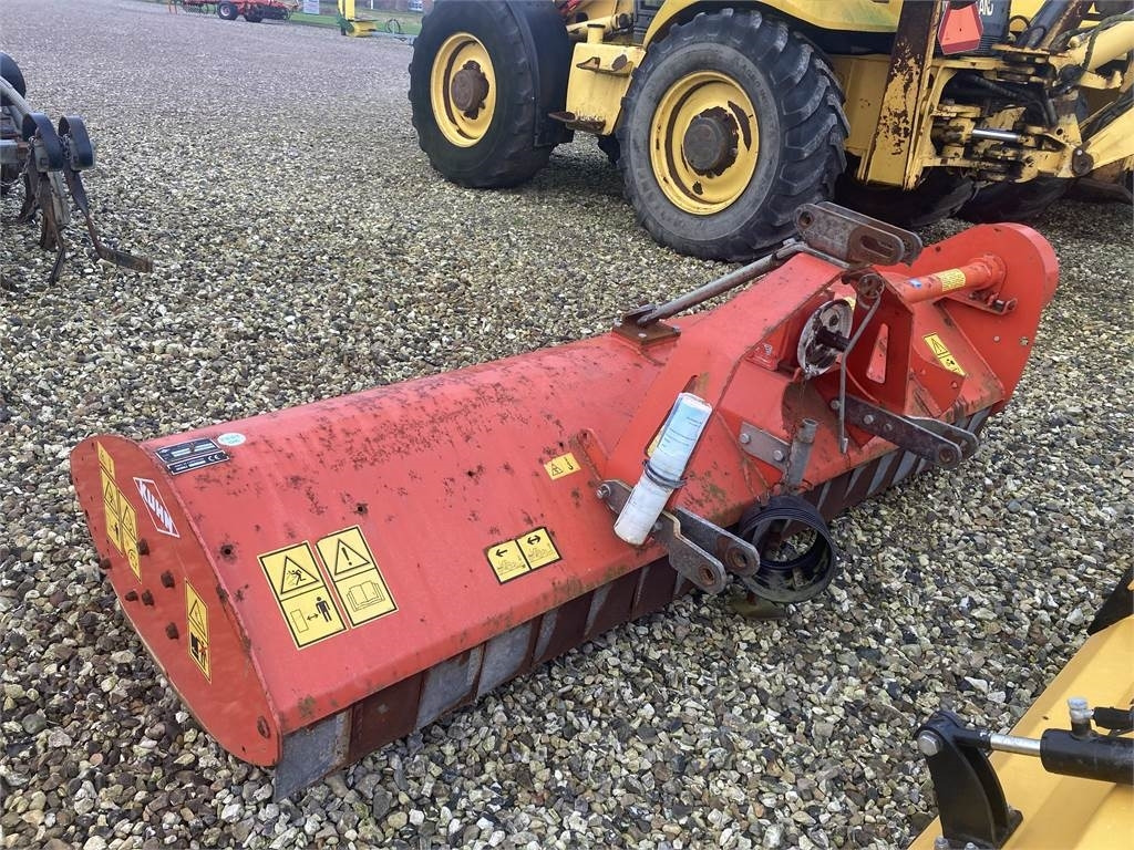 Kuhn BKE 250 BRAK PUDSER - Dàn băm cỏ: hình 2 Kuhn BKE 250 BRAK PUDSER - Dàn băm cỏ: hình 2