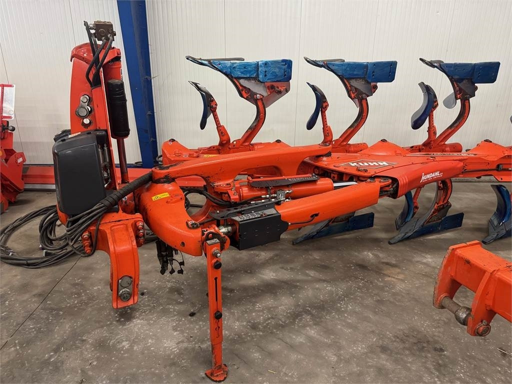 Kuhn VM L-NSH 5+1 ON LAND - Cày: hình 4 Kuhn VM L-NSH 5+1 ON LAND - Cày: hình 4