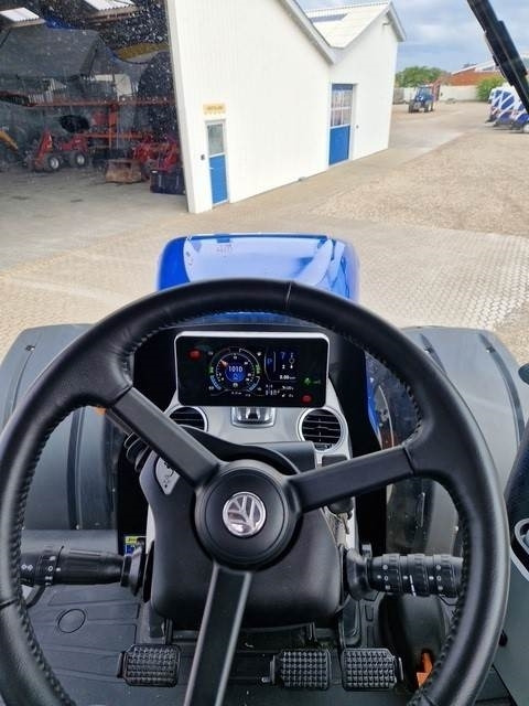 New Holland T8.435 PLMI UC ST. V - Máy cày: hình 5 New Holland T8.435 PLMI UC ST. V - Máy cày: hình 5