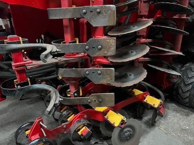 Vaderstad SPIRIT ST600S XL - Máy gieo hạt liên hợp: hình 2 Vaderstad SPIRIT ST600S XL - Máy gieo hạt liên hợp: hình 2