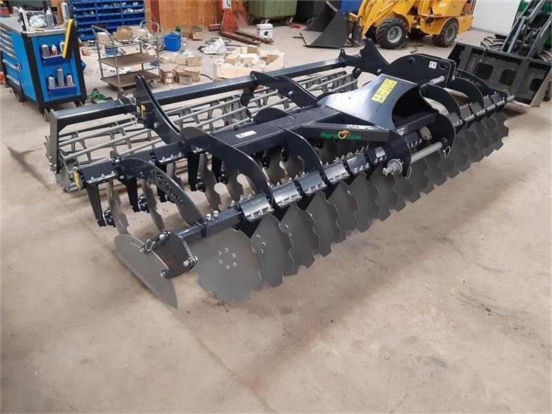 Agro - TOM XL 4 meter hd modellen - Bừa đĩa: hình 1 Agro - TOM XL 4 meter hd modellen - Bừa đĩa: hình 1