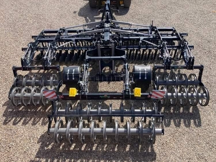 Agro-Tom 6 Meter discharve - Bừa đĩa: hình 1 Agro-Tom 6 Meter discharve - Bừa đĩa: hình 1