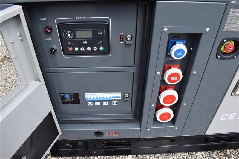 - - - Baudouin 17 kVa - Bộ phát điện: hình 5 - - - Baudouin 17 kVa - Bộ phát điện: hình 5