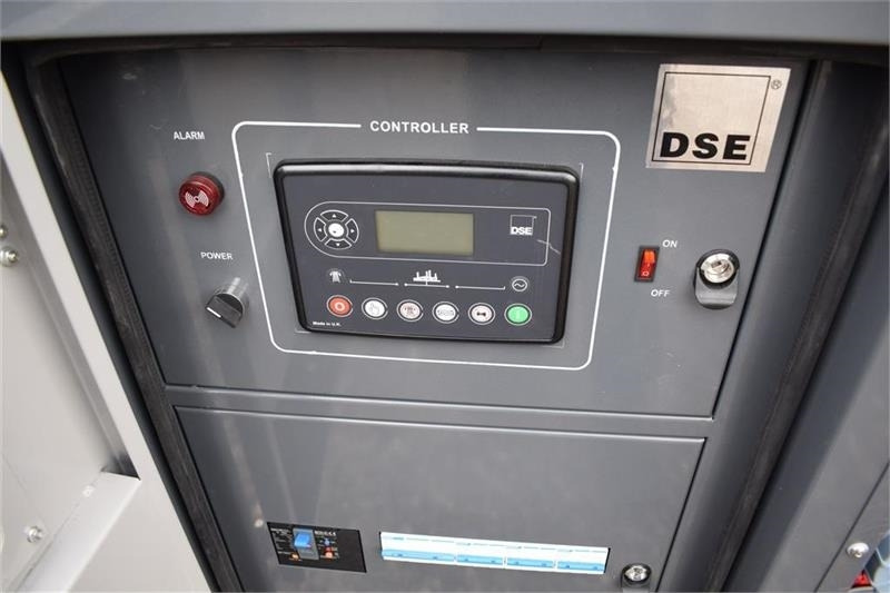 Cummins 55 KvA - Bộ phát điện: hình 5 Cummins 55 KvA - Bộ phát điện: hình 5