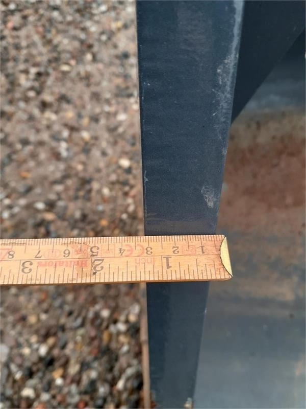 - Gầu máy xúc: hình 3 - Gầu máy xúc: hình 3