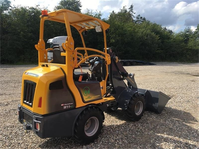 Eurotrac E11-El lang arm - Máy xúc lật mini gấp khúc: hình 5 Eurotrac E11-El lang arm - Máy xúc lật mini gấp khúc: hình 5