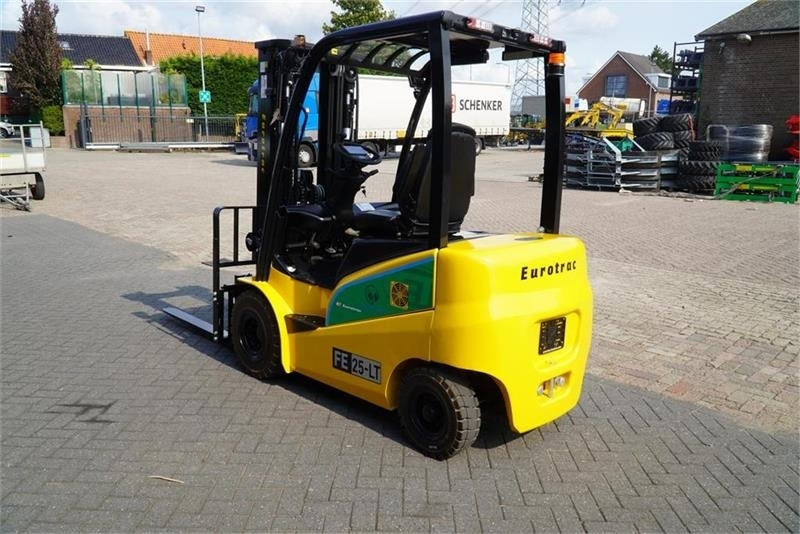 Eurotrac EL TRUCK - Xe nâng diesel: hình 2 Eurotrac EL TRUCK - Xe nâng diesel: hình 2