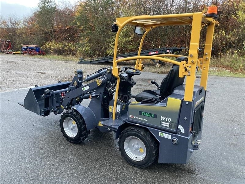 Eurotrac W10 STAGE 5 m. skovl og pallgafler - Máy xúc lật mini gấp khúc: hình 2 Eurotrac W10 STAGE 5 m. skovl og pallgafler - Máy xúc lật mini gấp khúc: hình 2