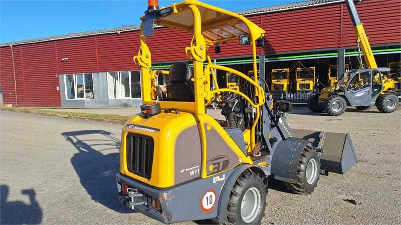 Eurotrac W11 - Máy xúc lật mini gấp khúc: hình 5 Eurotrac W11 - Máy xúc lật mini gấp khúc: hình 5