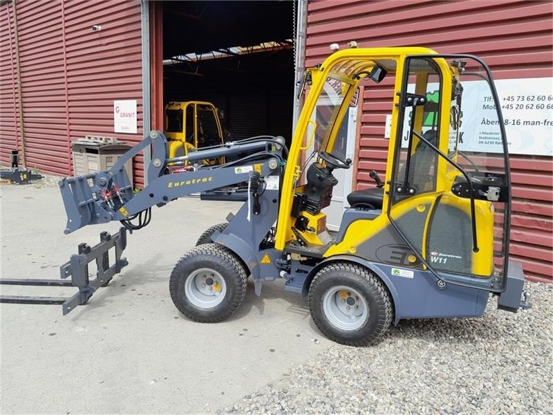 Eurotrac W11 - Máy xúc lật mini gấp khúc: hình 2 Eurotrac W11 - Máy xúc lật mini gấp khúc: hình 2