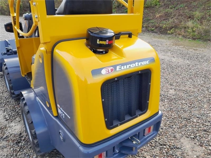 Eurotrac W11 - Máy xúc lật mini gấp khúc: hình 5 Eurotrac W11 - Máy xúc lật mini gấp khúc: hình 5