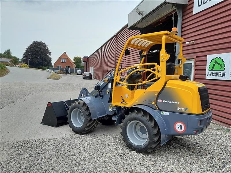 Eurotrac W12 F XL - Máy xúc lật mini gấp khúc: hình 3 Eurotrac W12 F XL - Máy xúc lật mini gấp khúc: hình 3