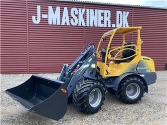 Eurotrac W12F XL lang arm - Máy xúc lật mini gấp khúc: hình 1 Eurotrac W12F XL lang arm - Máy xúc lật mini gấp khúc: hình 1