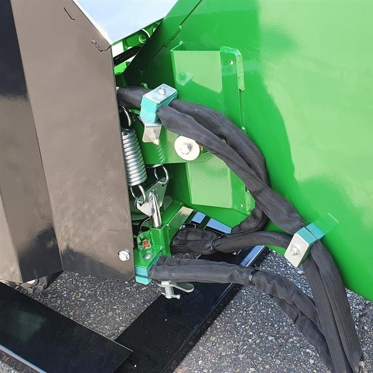- - - FLISHUGGER TIL TRAKTOR KAPACITET OP TIL Ø250 - Máy đốn cây: hình 4 - - - FLISHUGGER TIL TRAKTOR KAPACITET OP TIL Ø250 - Máy đốn cây: hình 4