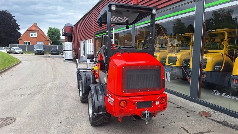 Heracles H200 teleskob - Máy xúc lật bánh lốp kính thiên văn: hình 3 Heracles H200 teleskob - Máy xúc lật bánh lốp kính thiên văn: hình 3