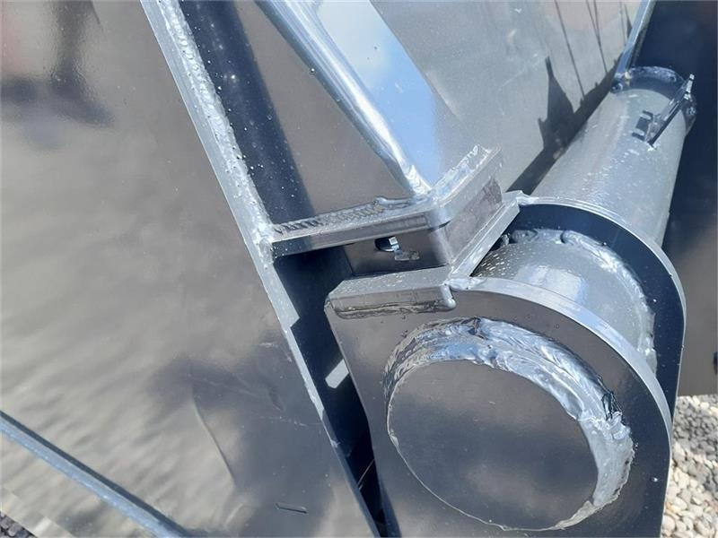 Inter-Tech Højtipskovl 3 kb3 INTER TECH 2,60m - Gầu xúc lật: hình 3 Inter-Tech Højtipskovl 3 kb3 INTER TECH 2,60m - Gầu xúc lật: hình 3