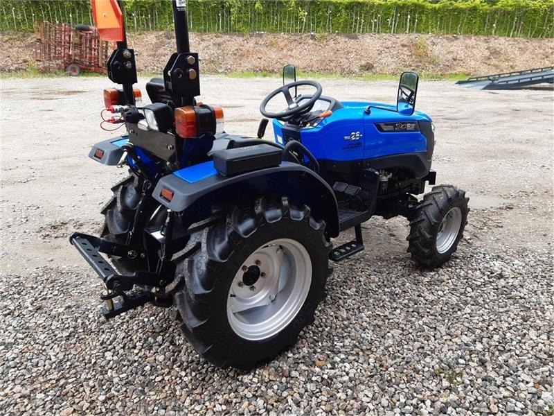 Solis 26 servostyring og brede traktor dæk - Máy cày đa dụng: hình 4 Solis 26 servostyring og brede traktor dæk - Máy cày đa dụng: hình 4