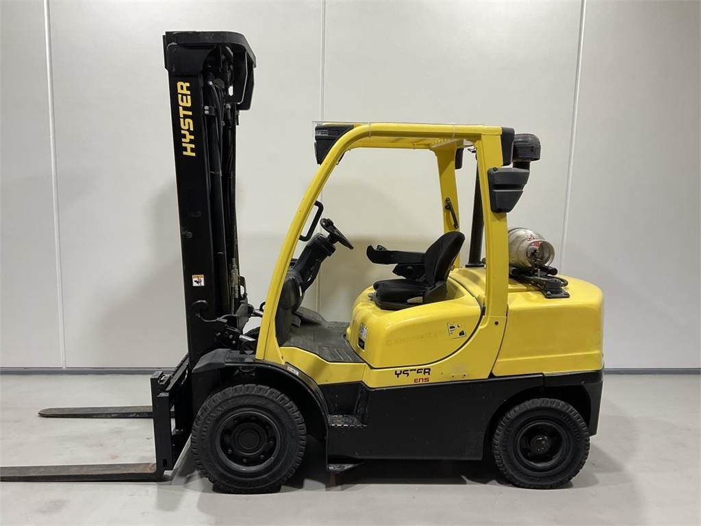 Hyster H4.0FT5 - Xe nâng gas: hình 3 Hyster H4.0FT5 - Xe nâng gas: hình 3