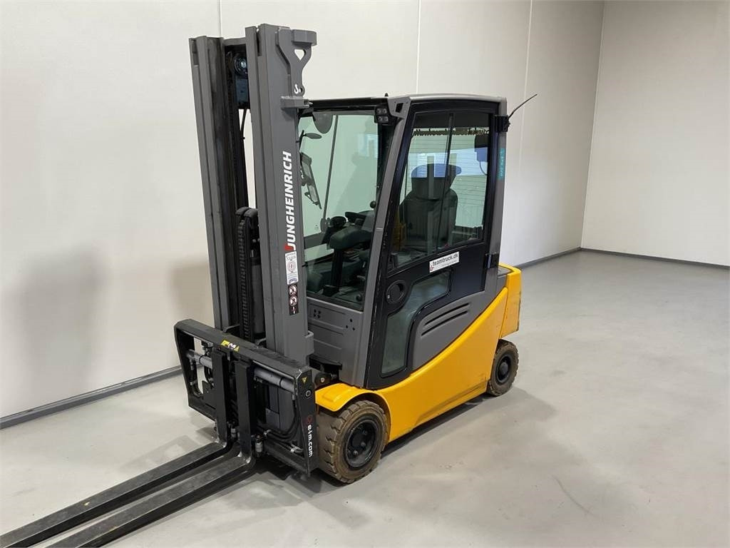 Jungheinrich EFG 320 - Xe nâng điện: hình 4 Jungheinrich EFG 320 - Xe nâng điện: hình 4