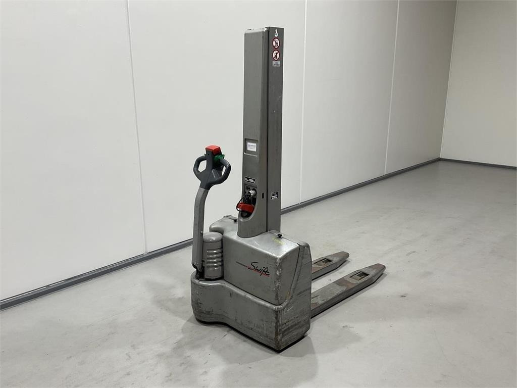 Jungheinrich EMC 10 - Máy xếp chồng: hình 2 Jungheinrich EMC 10 - Máy xếp chồng: hình 2