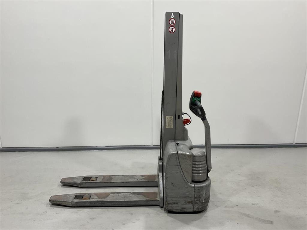 Jungheinrich EMC 10 - Máy xếp chồng: hình 3 Jungheinrich EMC 10 - Máy xếp chồng: hình 3