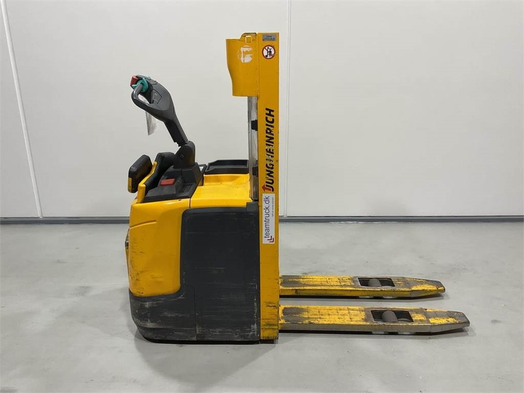 Jungheinrich ERC 14 - Máy xếp chồng: hình 1 Jungheinrich ERC 14 - Máy xếp chồng: hình 1