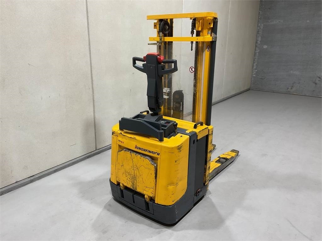 Jungheinrich ERC 14 - Máy xếp chồng: hình 2 Jungheinrich ERC 14 - Máy xếp chồng: hình 2