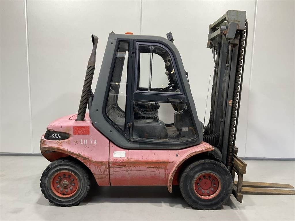 Linde H45D - Xe nâng diesel: hình 1 Linde H45D - Xe nâng diesel: hình 1