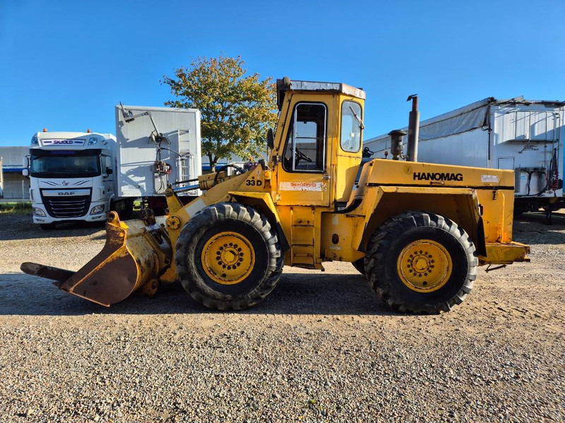 Hanomag 33 D //forks / Bucket// - Máy xúc lật bánh lốp: hình 2 Hanomag 33 D //forks / Bucket// - Máy xúc lật bánh lốp: hình 2