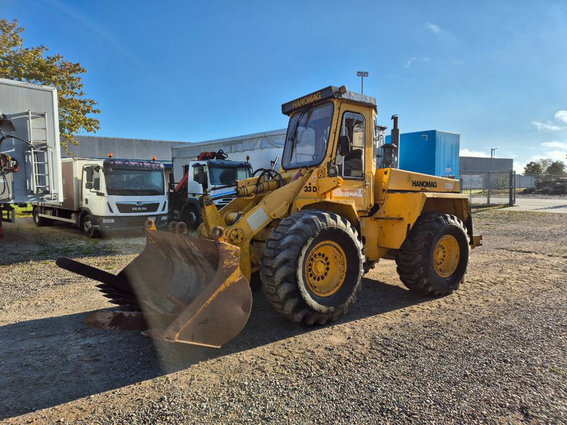 Hanomag 33 D //forks / Bucket// - Máy xúc lật bánh lốp: hình 1 Hanomag 33 D //forks / Bucket// - Máy xúc lật bánh lốp: hình 1