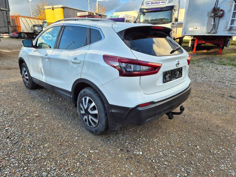 Nissan QASHQAI 1,5 dCi 115 Tekna DCT Van 5d - Xe tải nhỏ thùng kín: hình 3 Nissan QASHQAI 1,5 dCi 115 Tekna DCT Van 5d - Xe tải nhỏ thùng kín: hình 3