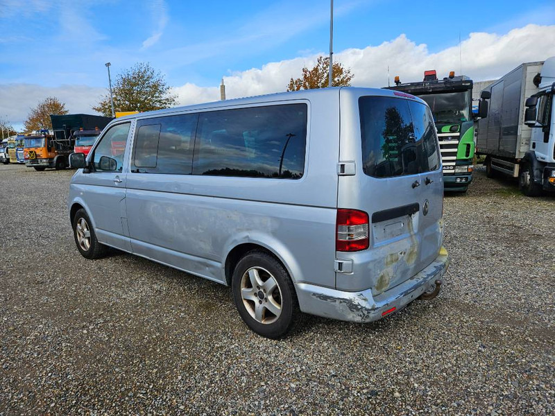 Volkswagen Caravelle 2,5 TDi 130 lang 10prs 5d - Xe bus mini, Xe van chở khách: hình 3 Volkswagen Caravelle 2,5 TDi 130 lang 10prs 5d - Xe bus mini, Xe van chở khách: hình 3