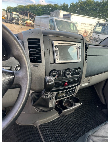 Volkswagen Crafter 2.5 TDI Car transporter - Xe van chở hàng: hình 3 Volkswagen Crafter 2.5 TDI Car transporter - Xe van chở hàng: hình 3