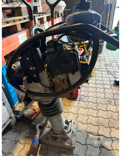 Weber Jordloppe - Máy đầm: hình 3 Weber Jordloppe - Máy đầm: hình 3