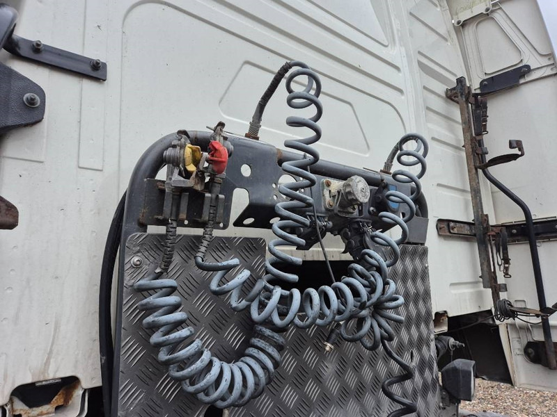 Xe đầu kéo Volvo FH500 6x2 // Hydraulic // Double boogie: hình 9