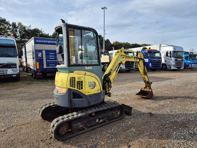 Yanmar Vio 25 - Máy xúc mini: hình 4 Yanmar Vio 25 - Máy xúc mini: hình 4