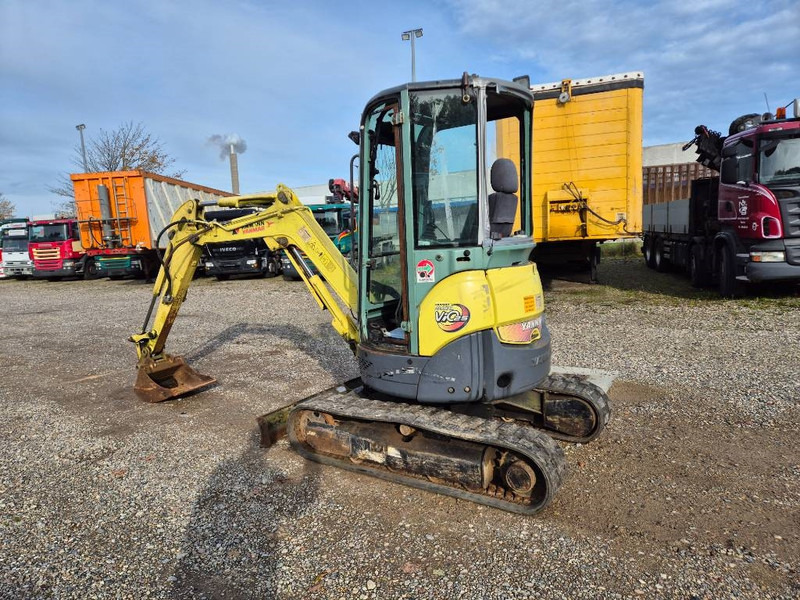 Yanmar Vio 25 - Máy xúc mini: hình 2 Yanmar Vio 25 - Máy xúc mini: hình 2