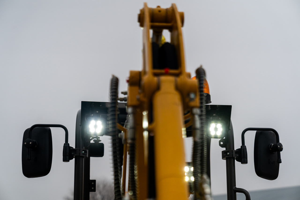 Máy xúc bánh xích mới SDLG ER620H: hình 8