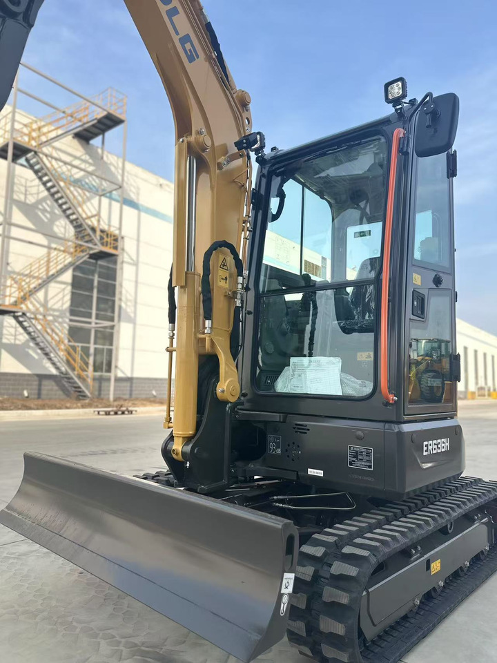 Máy xúc mới SDLG ER636H: hình 9