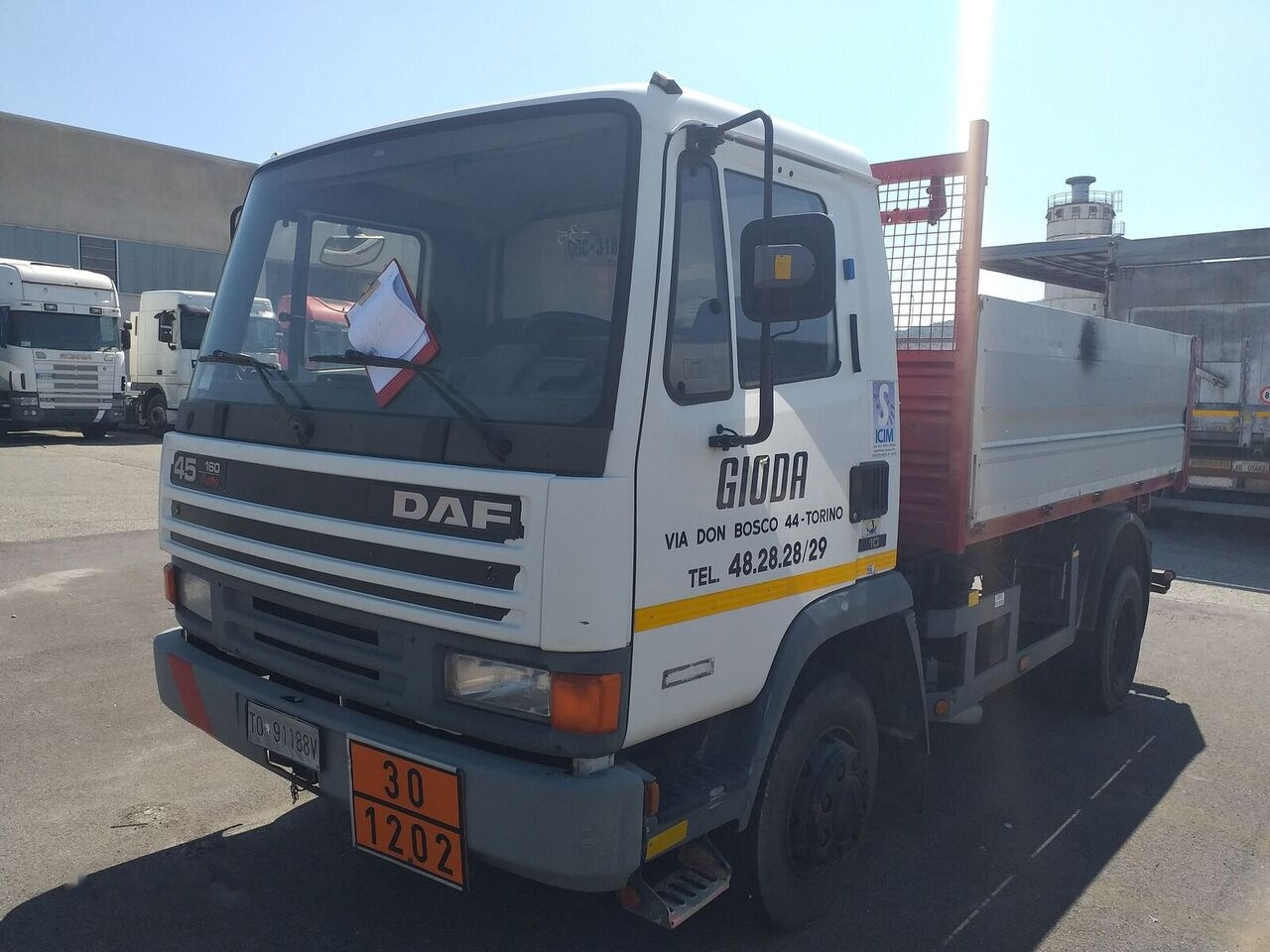 DAF AE 45 - Xe ben: hình 1 DAF AE 45 - Xe ben: hình 1
