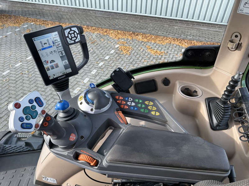 Máy cày Fendt 513 Vario Power: hình 7 Máy cày Fendt 513 Vario Power: hình 7