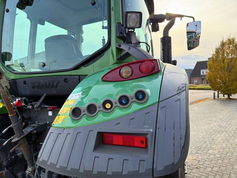Máy cày Fendt 513 Vario Power: hình 13 Máy cày Fendt 513 Vario Power: hình 13