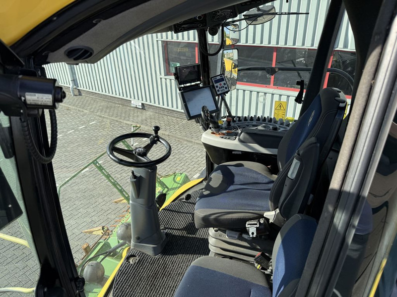 New Holland FR550 Forage Cruiser + Krone Easycollect - Máy gặt đập thức ăn gia súc: hình 5 New Holland FR550 Forage Cruiser + Krone Easycollect - Máy gặt đập thức ăn gia súc: hình 5