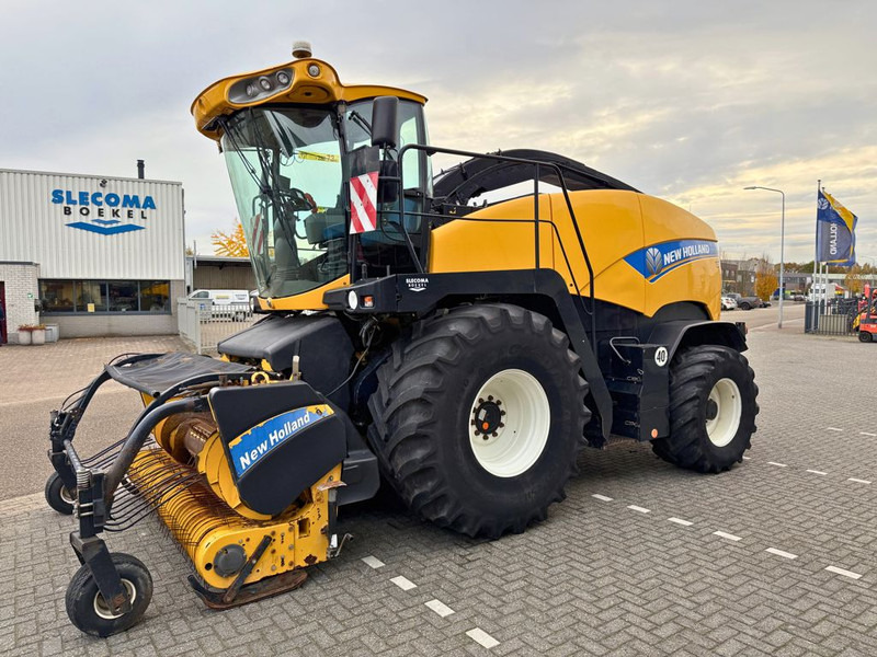 New Holland FR9050 - Máy gặt đập thức ăn gia súc: hình 1 New Holland FR9050 - Máy gặt đập thức ăn gia súc: hình 1