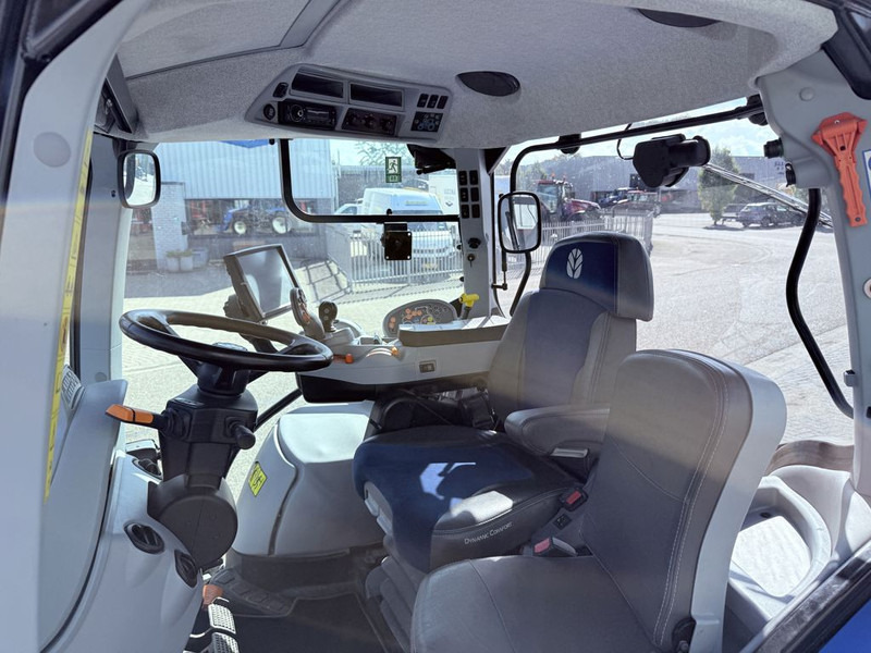 New Holland T6.165 AC + TL750 Voorlader - Máy cày: hình 5 New Holland T6.165 AC + TL750 Voorlader - Máy cày: hình 5
