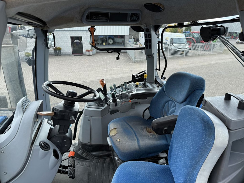 New Holland T7040 Power Command - Máy cày: hình 5 New Holland T7040 Power Command - Máy cày: hình 5