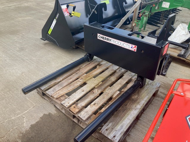 Cherry Products CH30C Bale spikes W/roller - Đính kèm: hình 4 Cherry Products CH30C Bale spikes W/roller - Đính kèm: hình 4