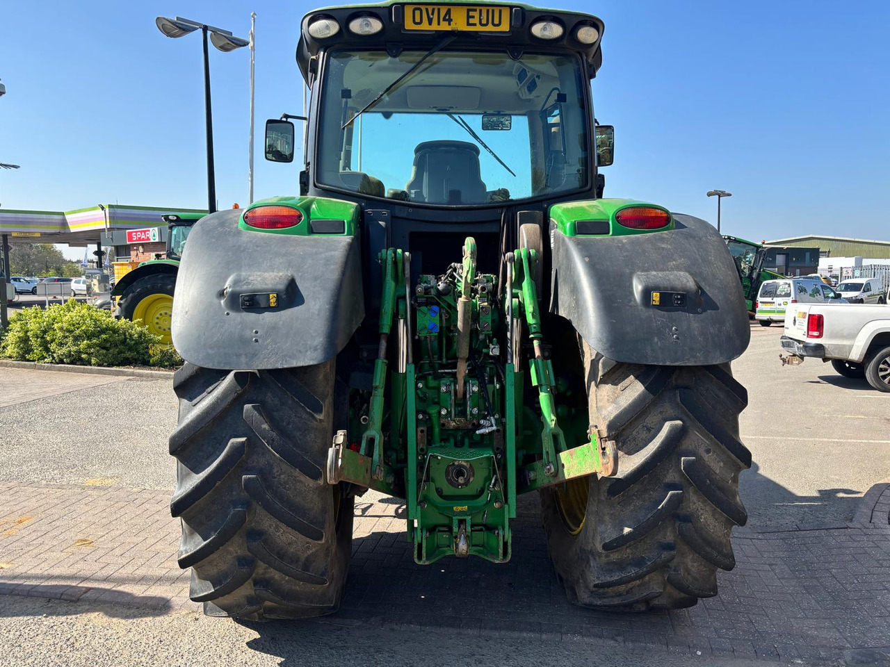John Deere 6190R - Máy cày: hình 3 John Deere 6190R - Máy cày: hình 3