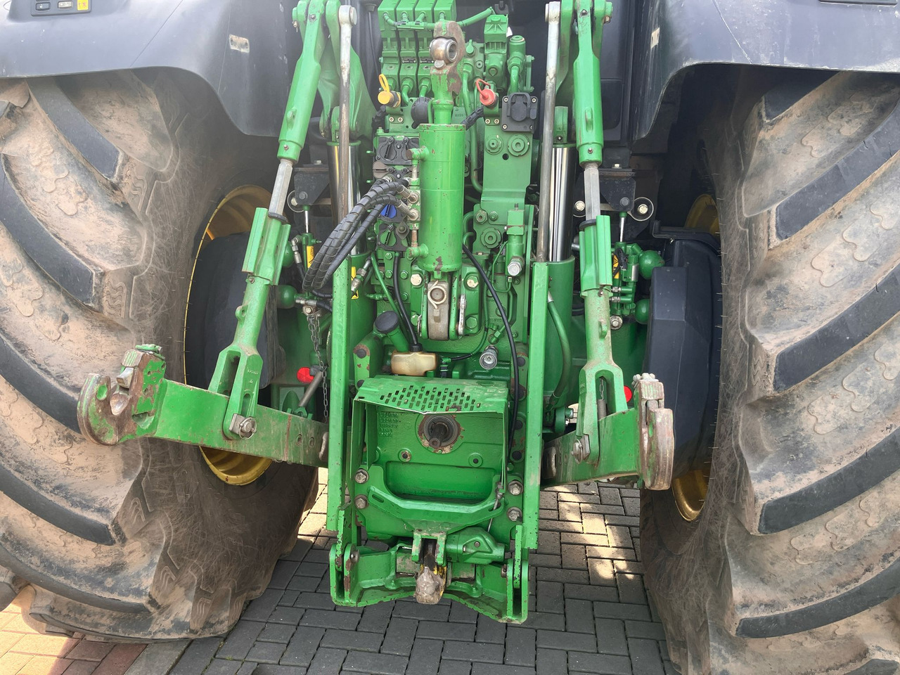 Máy cày John Deere 6250R: hình 8