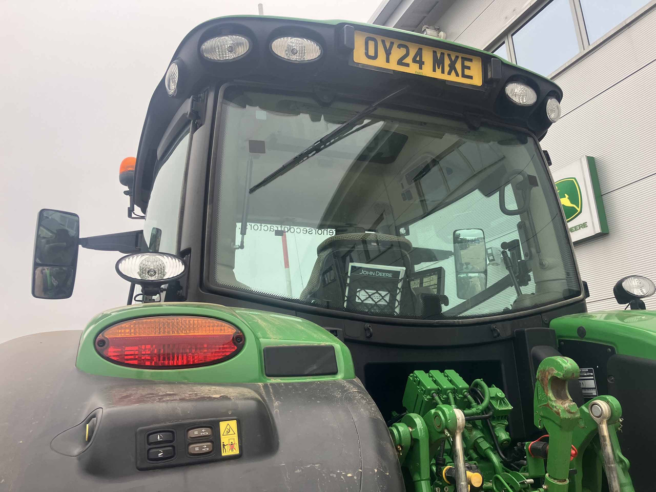 Cho thuê  John Deere 6R 130 John Deere 6R 130: hình 11